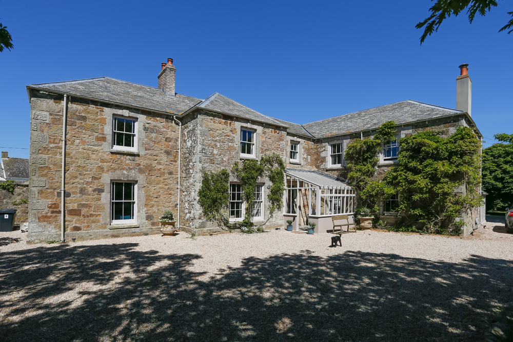 The Old Vicarage, Cubert